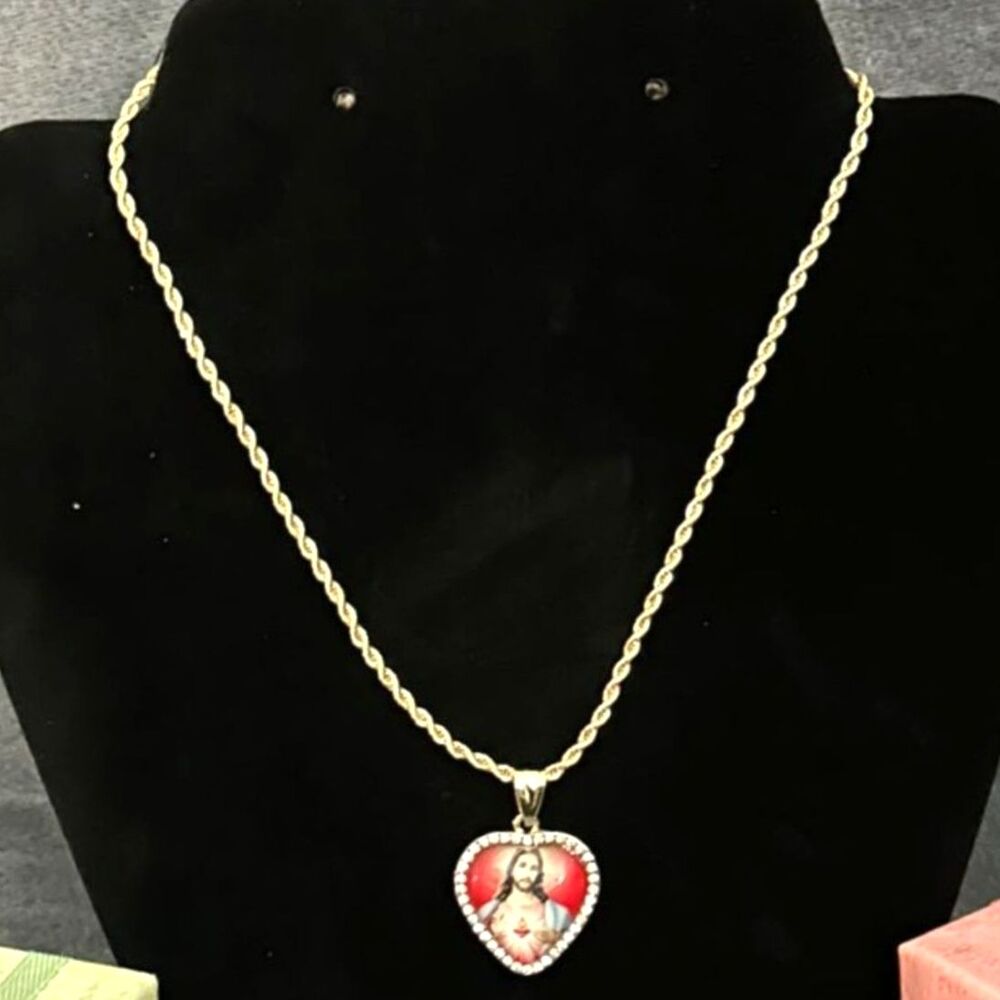 18K Gold Filled Sacred Heart Jesus Pendant & 18" Rope Chain Necklace CZ